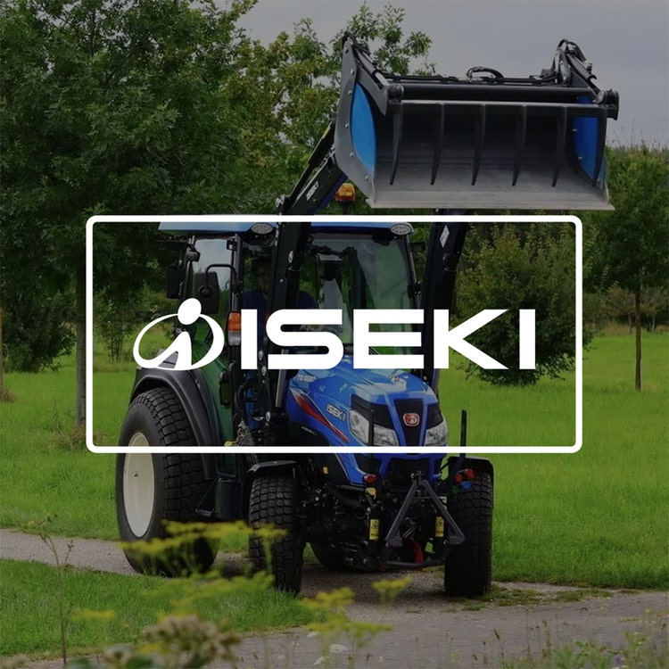 Iseki mit Transprotschaufel und Iseki Logo