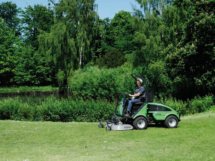 Egholm CityRanger 2260 Rasenpflege