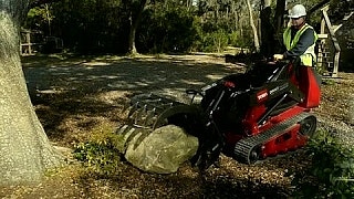 Video Toro Dingo 323 Spezialmaschine