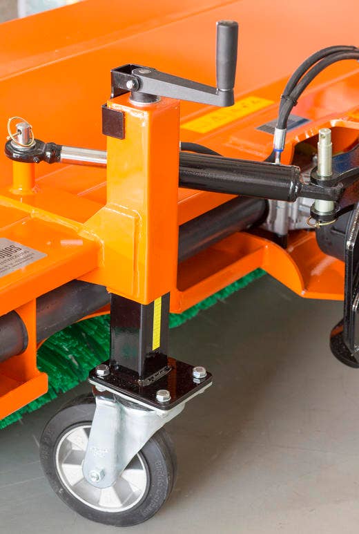 Detailansicht Rolle Ecotech RS Kehrmaschine
