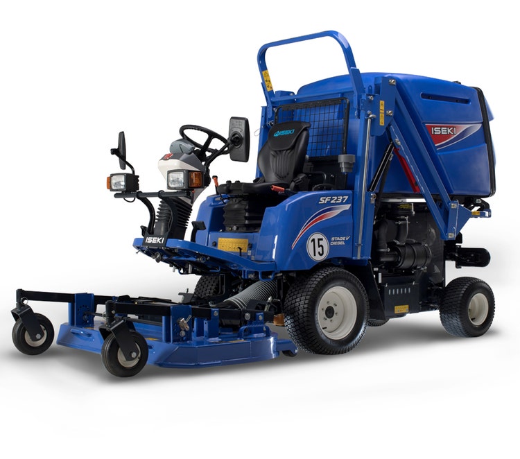 Seitenansicht Iseki SF 225 / 237 Frontdeckmäher
