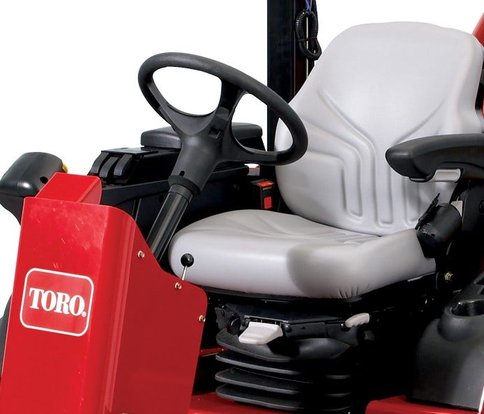 Sitz des Toro GroundsMaster 5900 / 5910