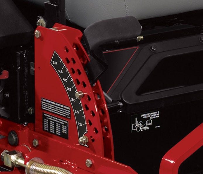Detailansicht Toro Mid-Size Hochgrasmäher
