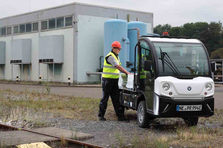 Goupil G4 Elektro-Nutzfahrzeug zum Transport auf Firmengelände