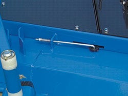Detail Iseki FM PRO-H mit Heckauswurf