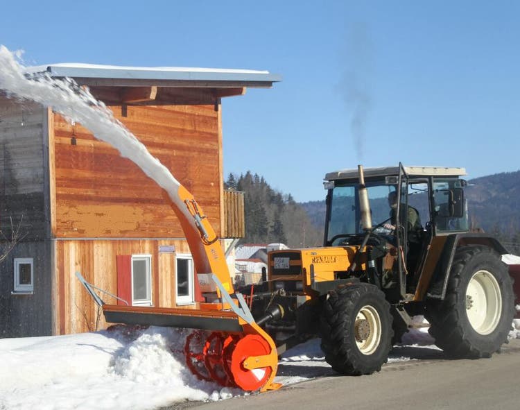 5560 Schneefräse im Einsatz